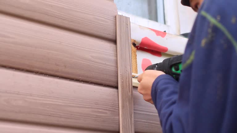 Affordable siding repair and maintenance services in King, NC